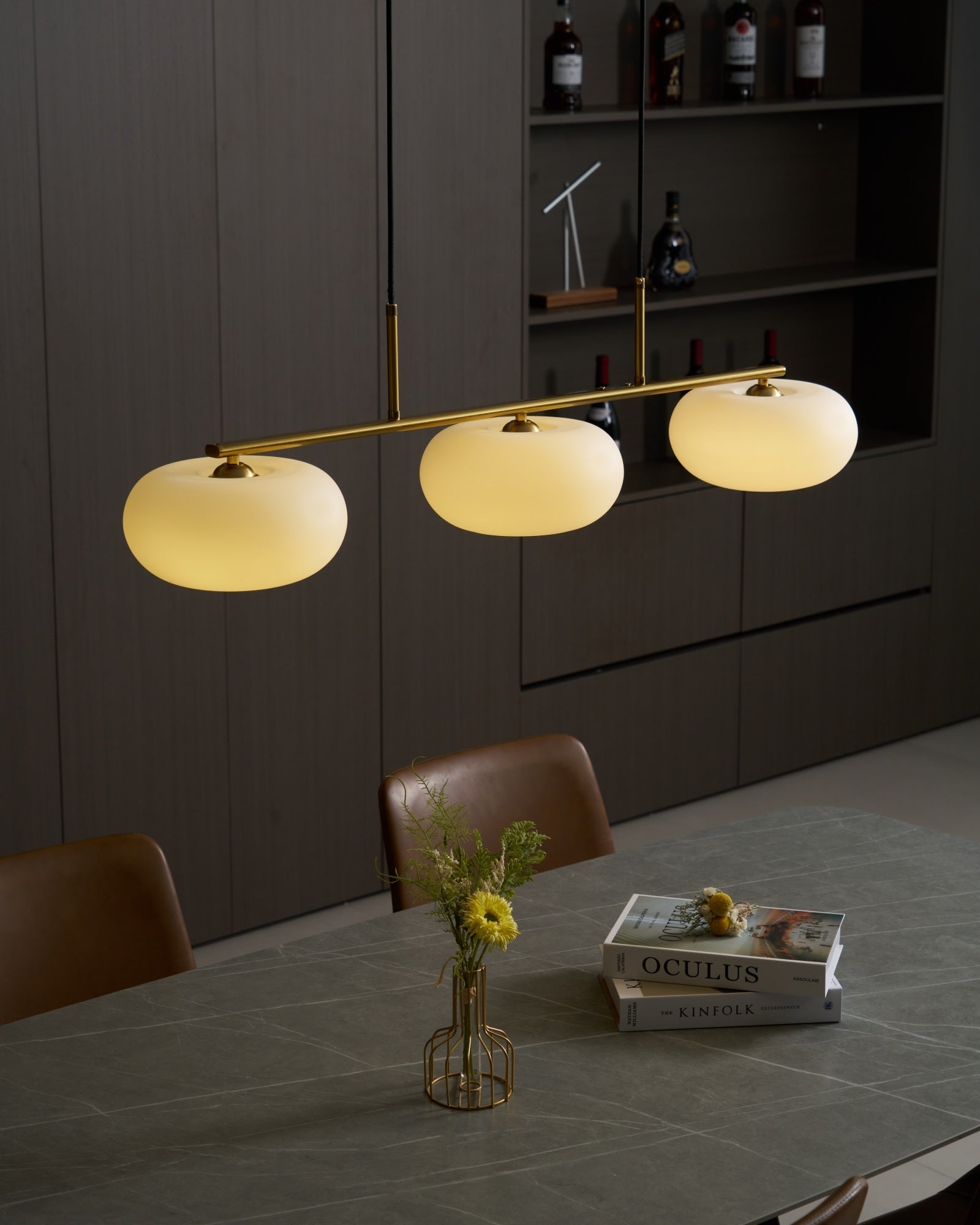 Design-Hängeleuchte mit 3 Glaskugelschirmen - Stilvolle Esszimmerbeleuchtung für Tisch und Kücheninsel - Verstellbar 150 cm - Nickel oder Gold - E26/E27 - Lamylie