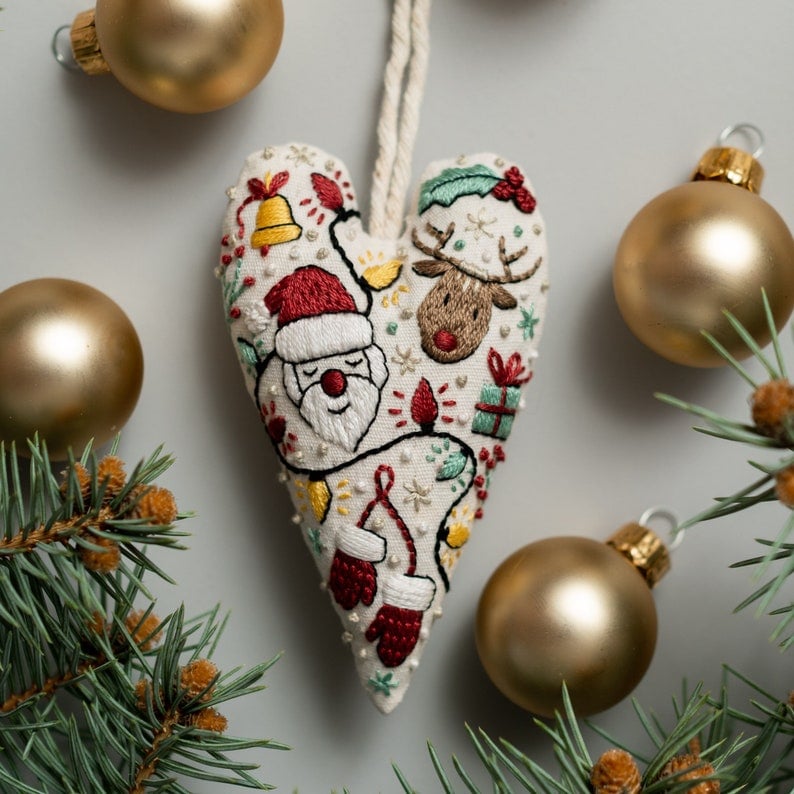 Ručně vyrobený vánoční zázrak – StitchHeart Noel - Lamylie