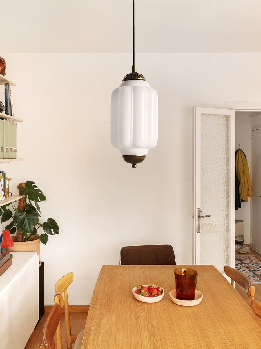 Vintage Glass Pendant Lamp with Nostalgic Look | Refined Lighting for Dining Room and Kitchen - Lamylie