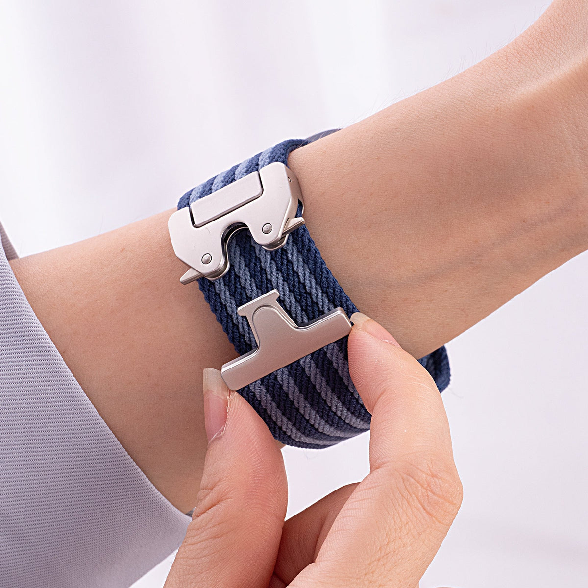 Nylon-Flechtarmband für die Apple Watch – Verstellbare Fallschirmschnalle
