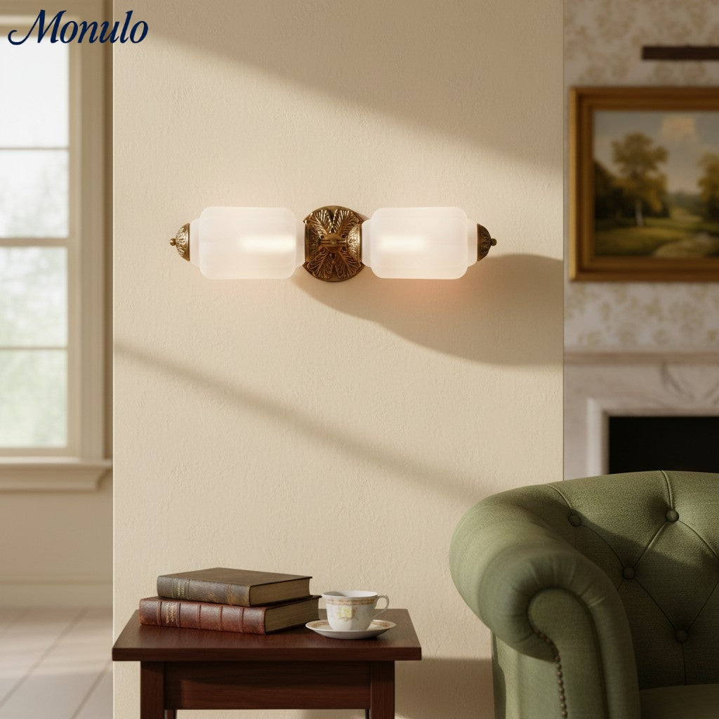 Eloise Vintage Wandleuchte aus Milchglas mit gewelltem Rand - Moderne Akzentbeleuchtung für Bad und Schlafzimmer