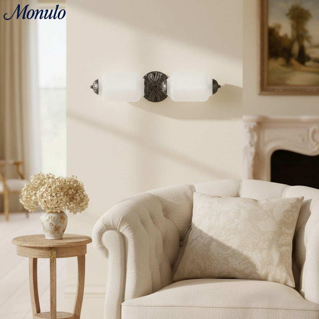Eloise Vintage Wandleuchte aus Milchglas mit gewelltem Rand - Moderne Akzentbeleuchtung für Bad und Schlafzimmer