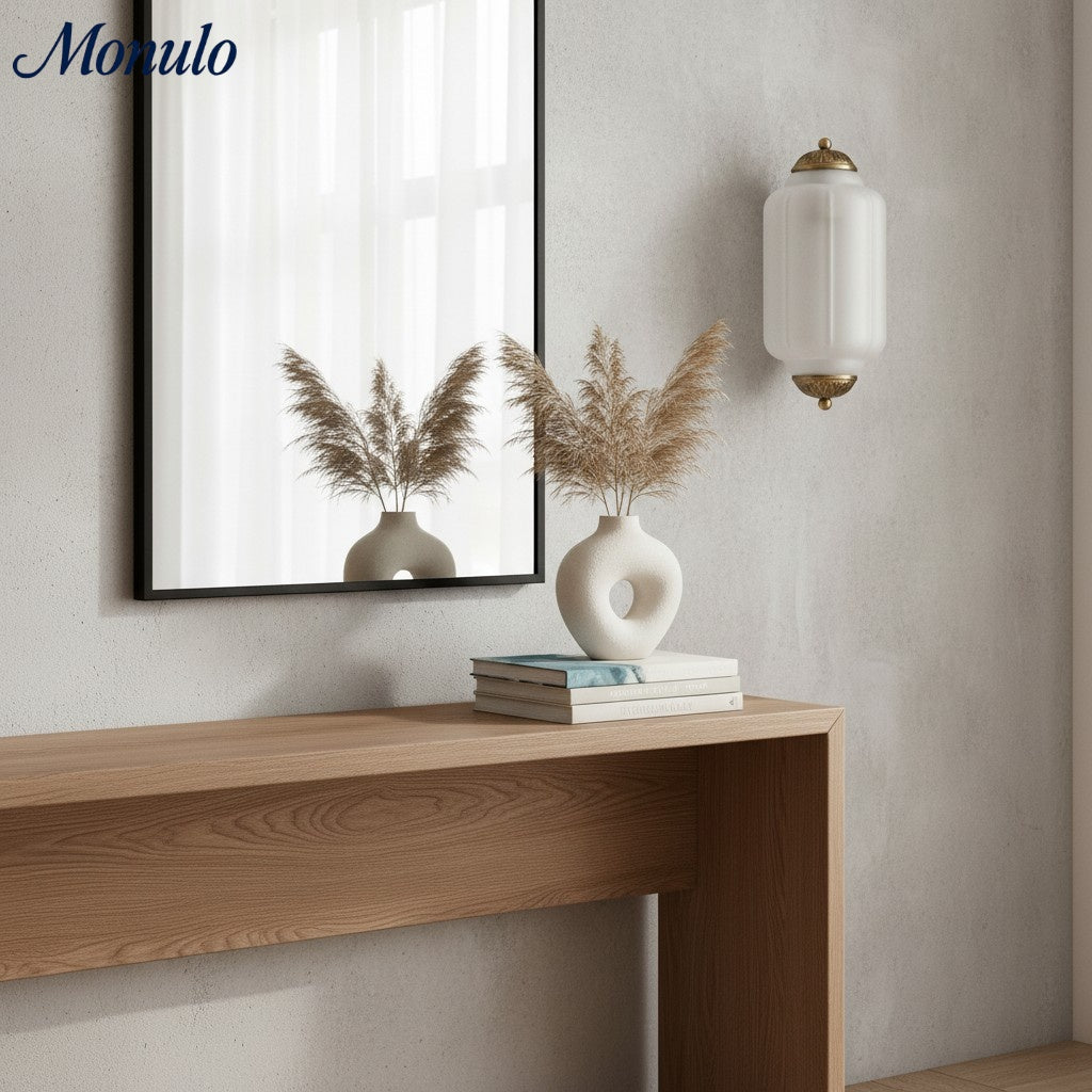 Eloise Vintage Wandleuchte aus Milchglas mit gewelltem Rand - Moderne Akzentbeleuchtung für Bad und Schlafzimmer