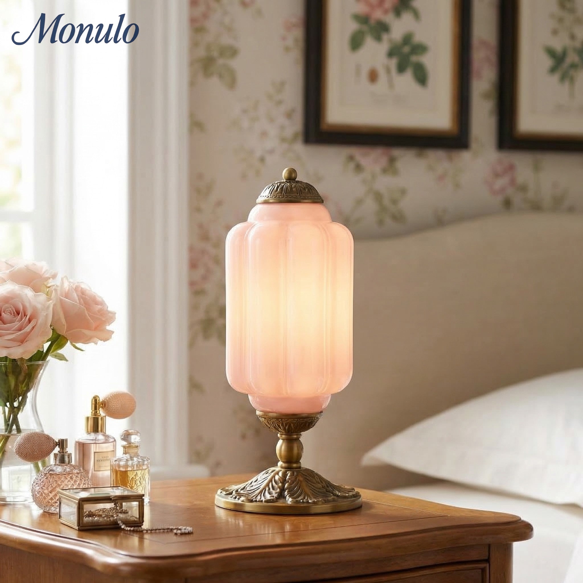 Glass Table Lamp with Scallop Design Vintage Style Bedroom Living Room Accent Lighting Black Brass Frosted Glass - Lamylie
