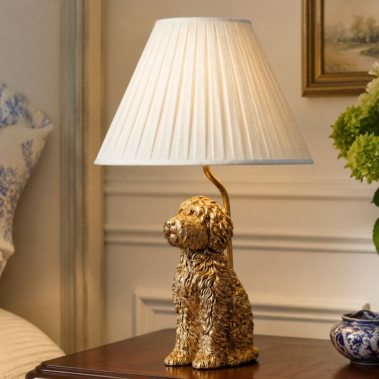 Animal Figure Table Lamp with Cotton Shade | Classic Nightstand Lamp with Animal Motif - Lamylie