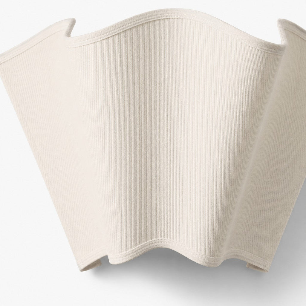 Wall Lamp with Scalloped Linen Shade Retro Design Classic Ambient Lighting for Living Room Bedroom Reading Corner - Lamylie
