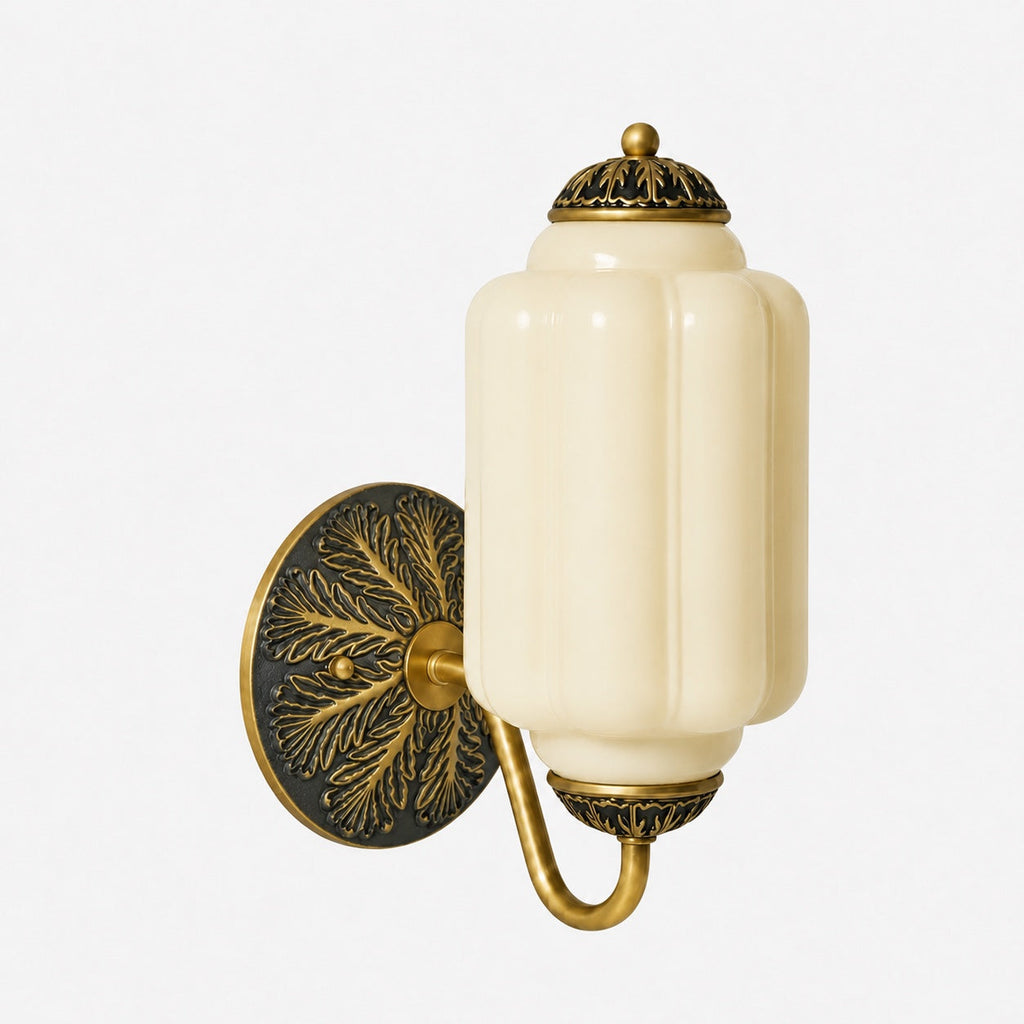 Eloise Vintage Wandleuchte aus Milchglas mit gewelltem Rand - Moderne Akzentbeleuchtung für Bad und Schlafzimmer