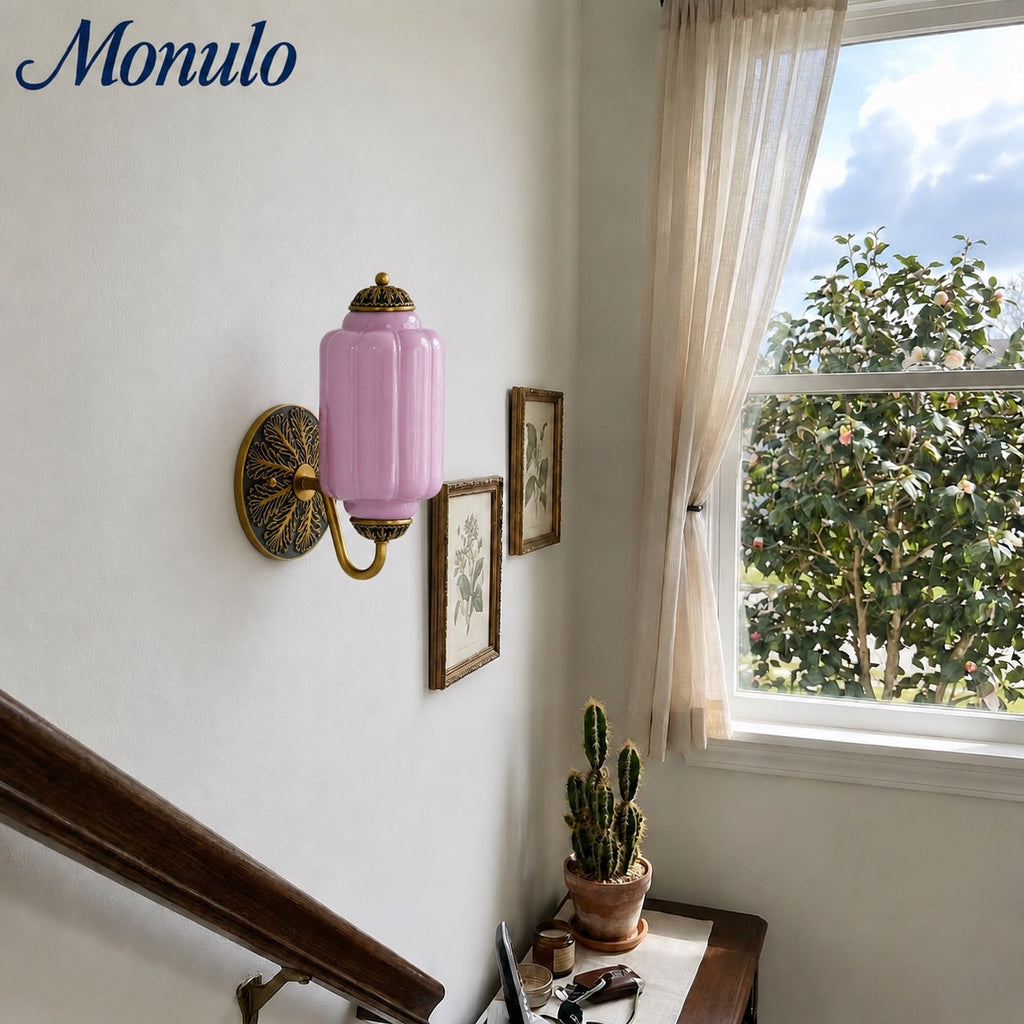 Eloise Vintage Wandleuchte aus Milchglas mit gewelltem Rand - Moderne Akzentbeleuchtung für Bad und Schlafzimmer