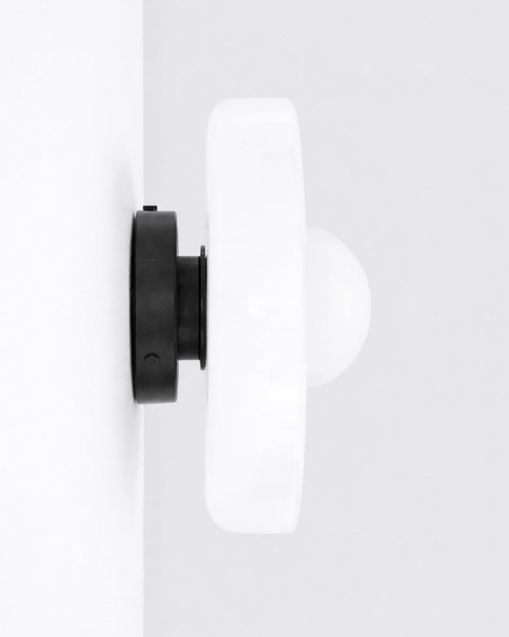 Minimalist Glass Wall and Ceiling Lamp — Modern Lighting for Hallway & Bedroom — Dimmable LED — Ø25 / Ø35 cm - Lamylie
