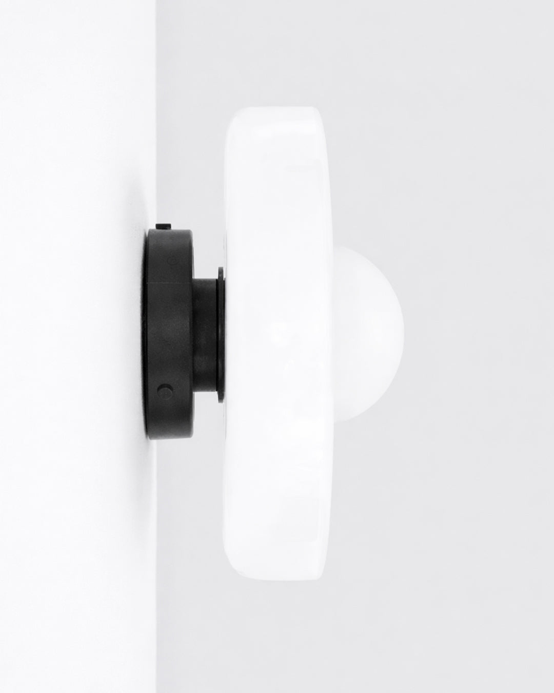 Minimalist Glass Wall and Ceiling Lamp — Modern Lighting for Hallway & Bedroom — Dimmable LED — Ø25 / Ø35 cm - Lamylie