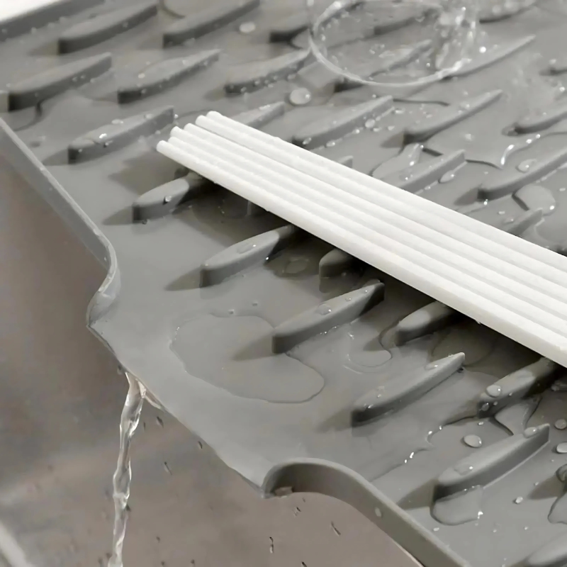 Tapis multifonctionnel en silicone pour protéger de la chaleur et sécher | Antidérapant et résistant à la chaleur | Globetrek - Lamylie