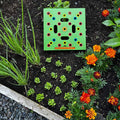 Planteskabelon til køkkenhave | Hjælpemiddel til planteafstand for grøntsager og krydderurter | 30x30 cm haveskabelon med manual – Lamylie
