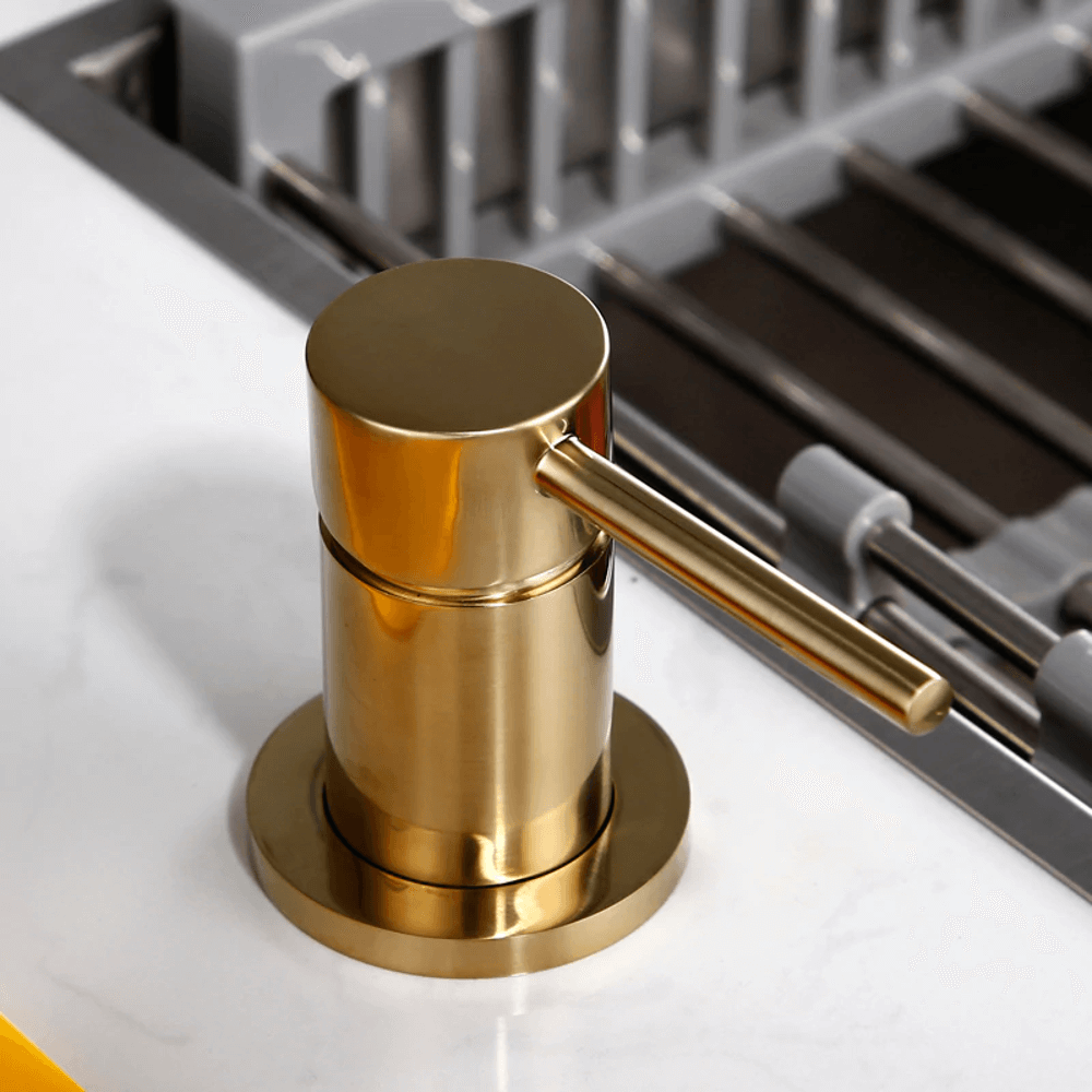 Moderner Küchenwasserhahn aus massivem Messing – langlebiges und stilvolles Design – Lamylie