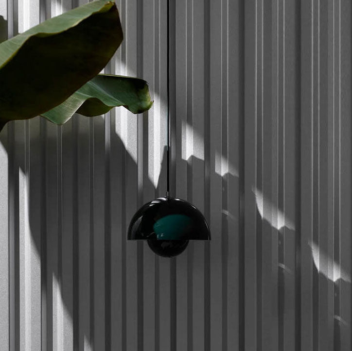 Skandinavisk halvsirkelformet metallpendellampe med 1 lyspunkt, moderne design til spisestue og stue – Lamylie