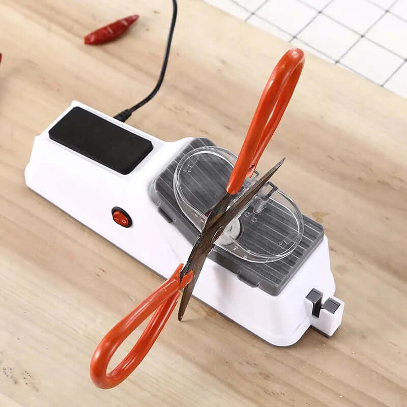 Knife Sharpener | Quick & Safe | Rechargeable | SharpEase - Lamylie