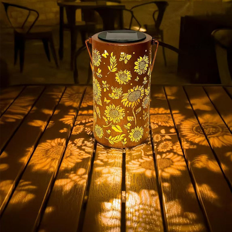 Solar garden lamp featuring sunflower design - Lamylie