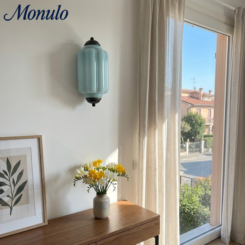 Eloise Vintage Wandleuchte aus Milchglas mit gewelltem Rand - Moderne Akzentbeleuchtung für Bad und Schlafzimmer