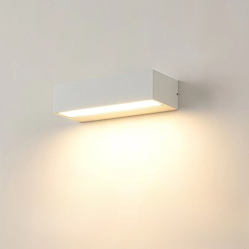 LED线性壁灯，金属与亚克力材质，白色｜现代灯带，20cm、30cm、50cm｜浴室、卧室、客厅照明｜镜前灯｜防水IP44｜中性光、暖光、冷光 - Lamylie