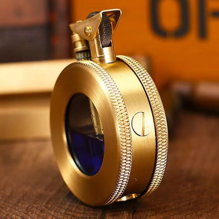Vintage Retro Gas Lighter | Classic Refillable Pocket Lighter for Collectors - Lamylie