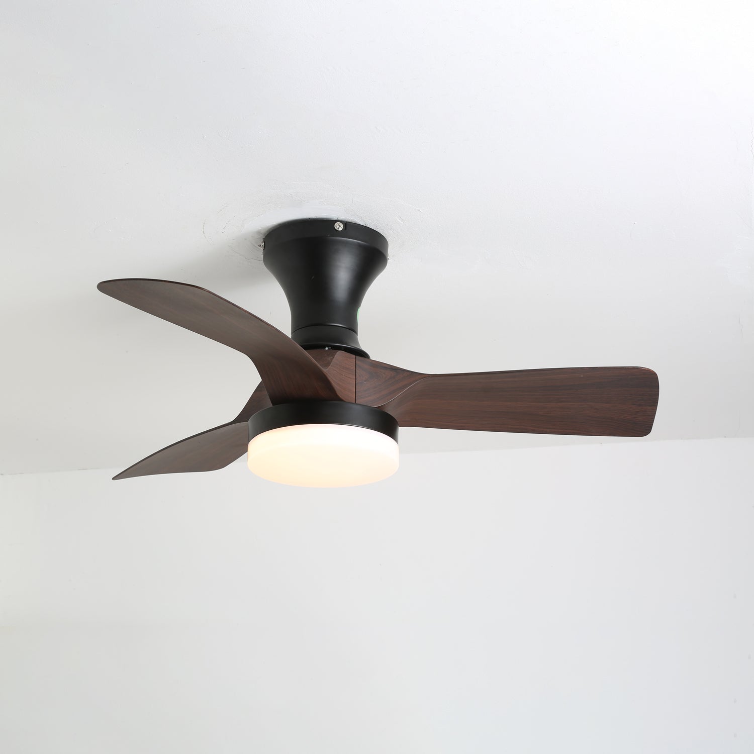 Ventilateur de plafond scandinave avec éclairage | Lampe-ventilateur minimaliste en bois et blanc - Lamylie