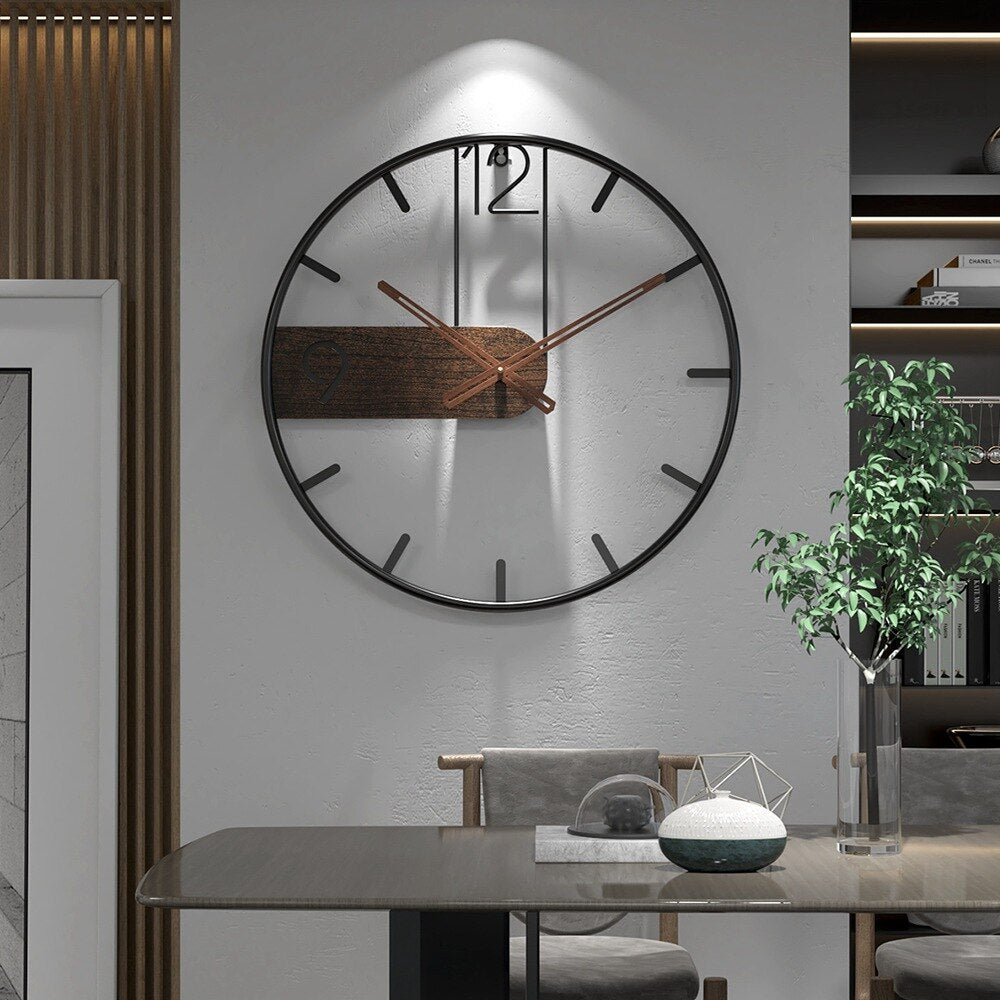 Väggklocka i stål med valnötsdetalj | Industriell design med varmt trä | Modern klocka för vardagsrum, kontor eller kök | ø 40 cm – Lamylie