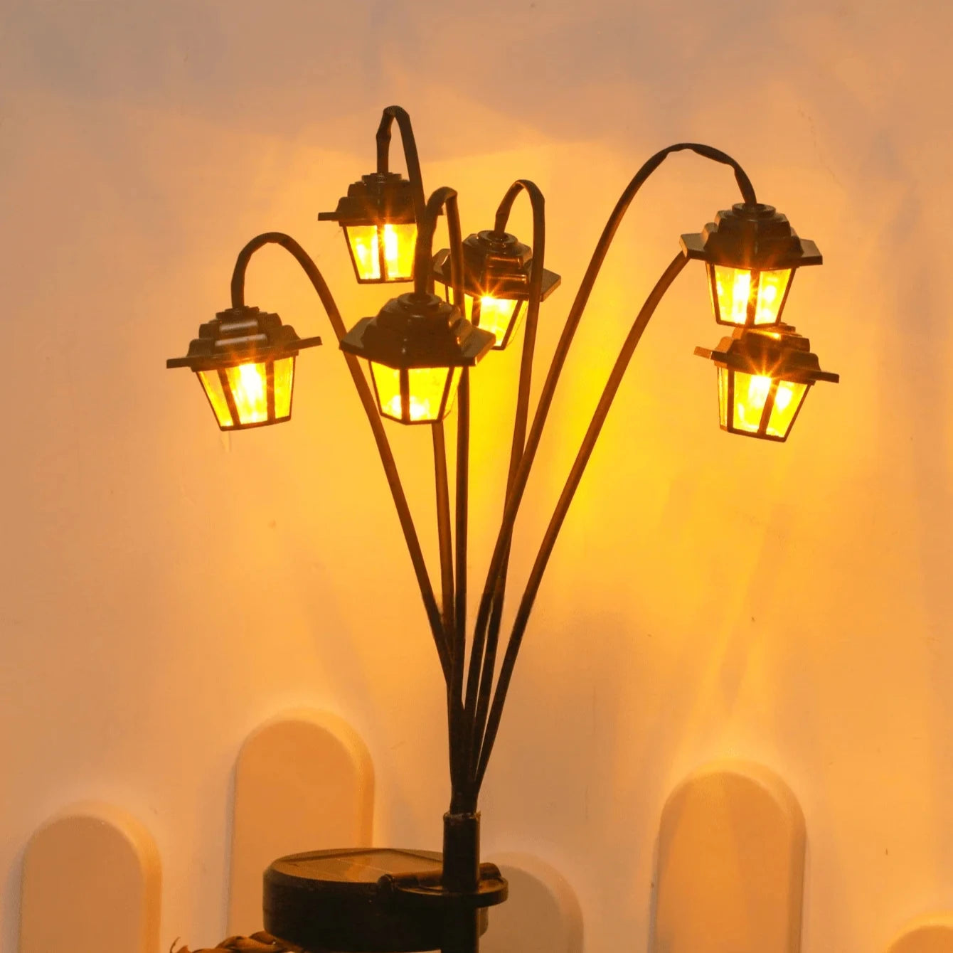 Transform Your Garden into a Warm, Wireless Light Oasis - Lamylie