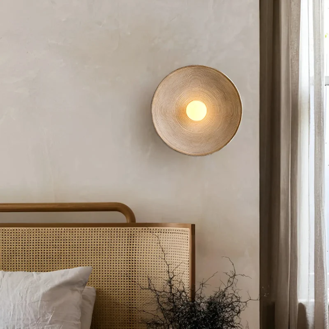 Runde Wandleuchte aus Glas & Harz – Wabi-Sabi-Design, Dreifarbenschema - Lamylie