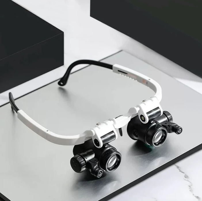 LED Magnifying Glasses for Crystal Clear Detail Viewing - Lamylie