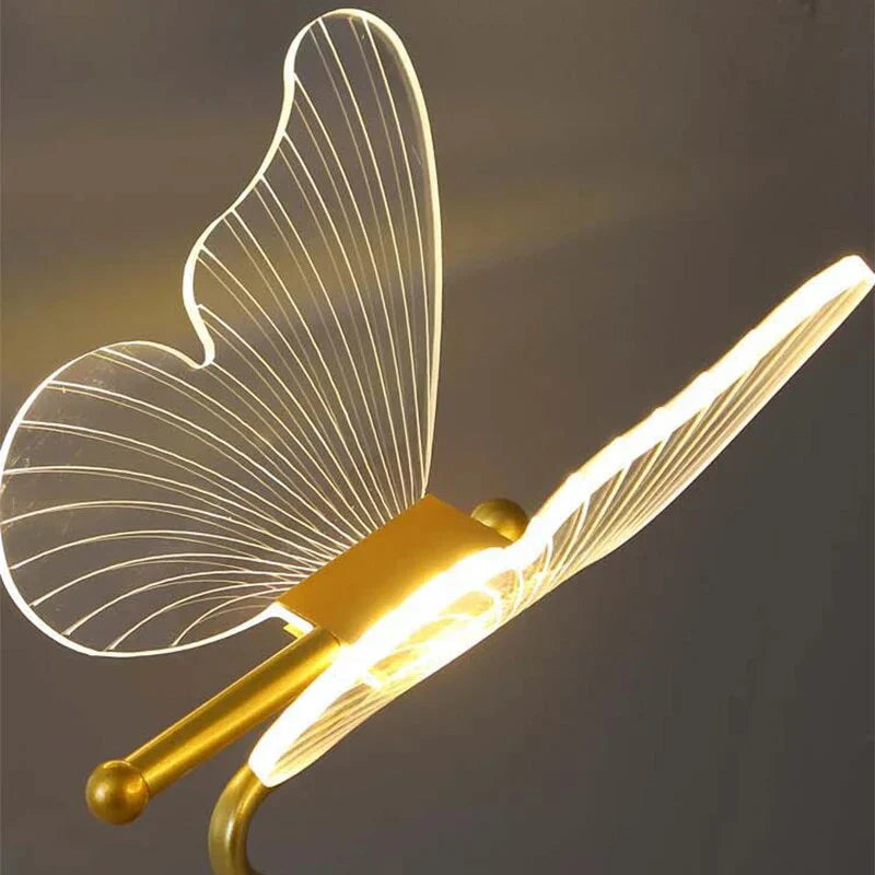 Butterfly LED Desk Lamp with Acrylic Wings – Warm Ambient Light - Lamylie