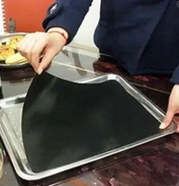 Non-Stick BBQ Mat | Easy Clean Grilling | Ideal for Meat, Fish, and Veggies | GrillClean - Lamylie