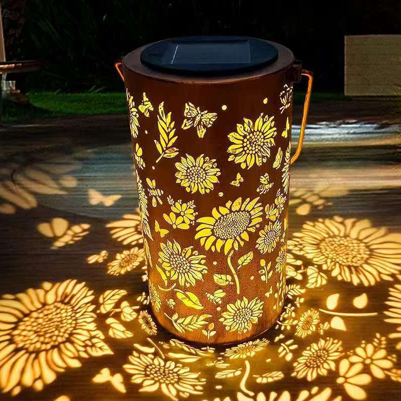 Solar garden lamp featuring sunflower design - Lamylie