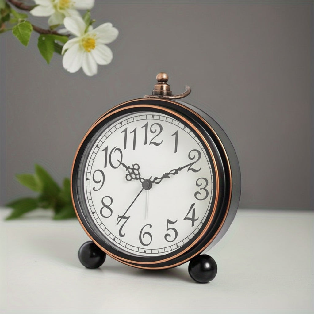 ElegantTime Metall-Nachttischwecker — Leises Uhrwerk, Großes, gut lesbares Zifferblatt