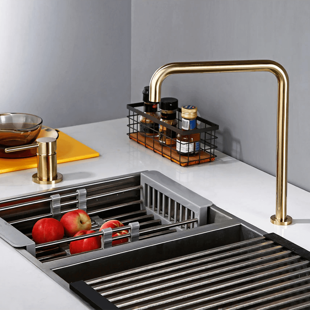 Moderner Küchenwasserhahn aus massivem Messing – langlebiges und stilvolles Design – Lamylie