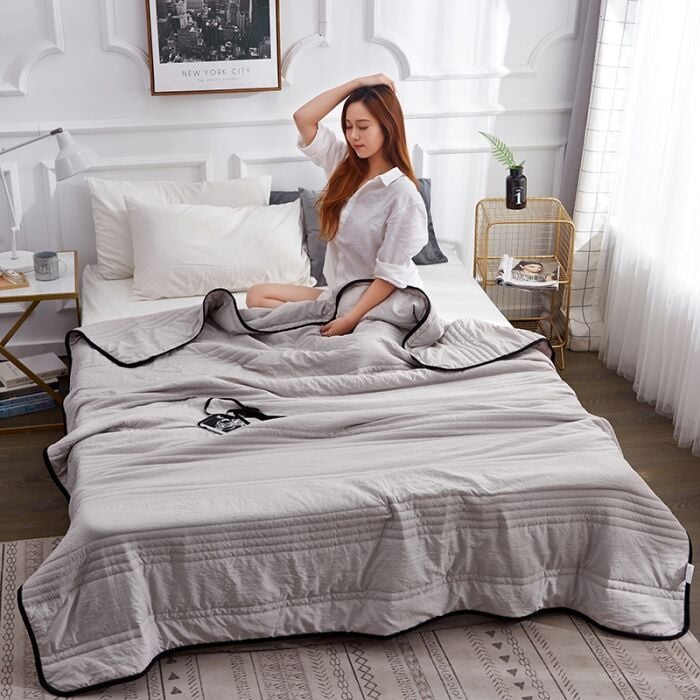 Cooling Blanket for Improved Sleep - Lamylie