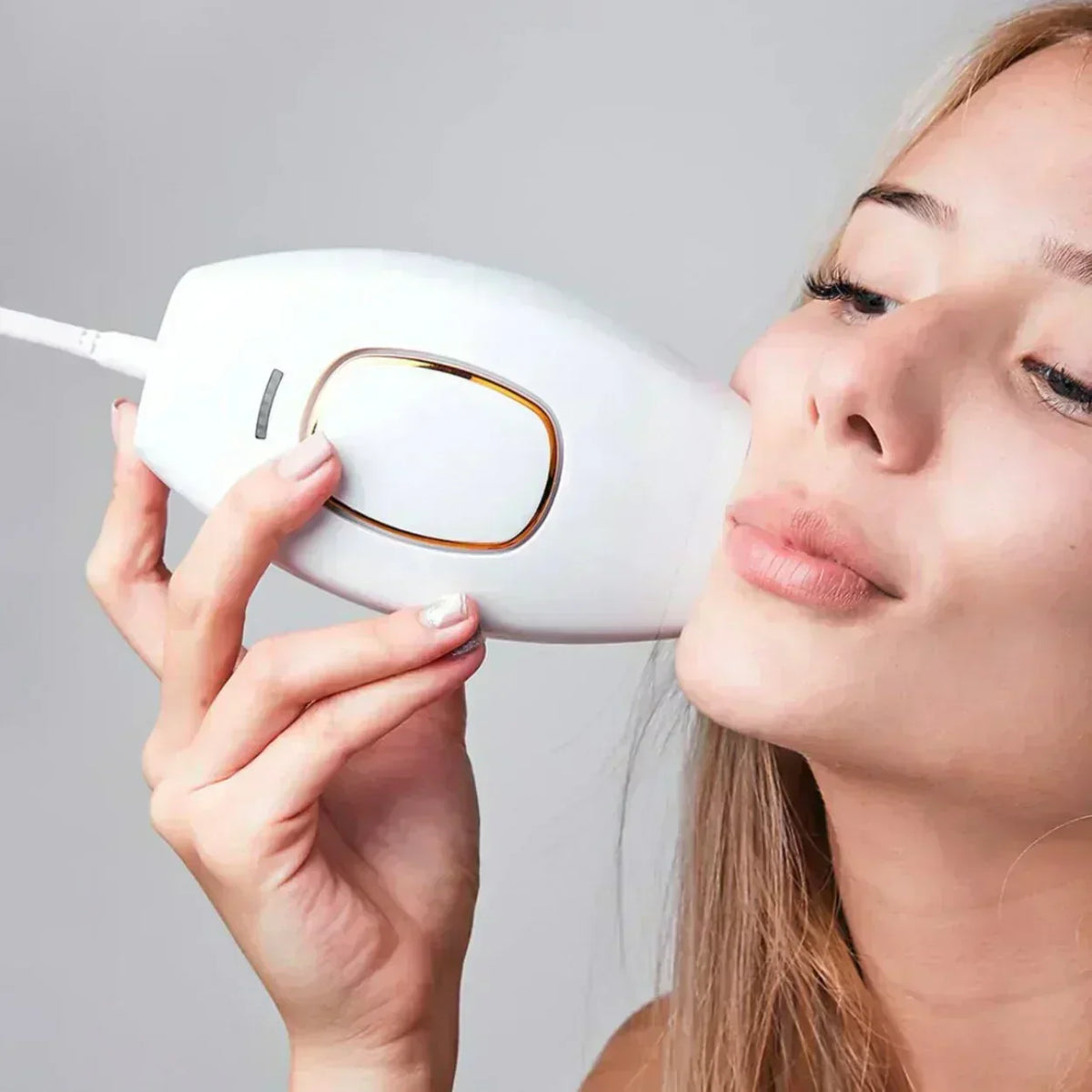 IPL Hair Removal Device for Quick Results and Smooth Skin - Lamylie