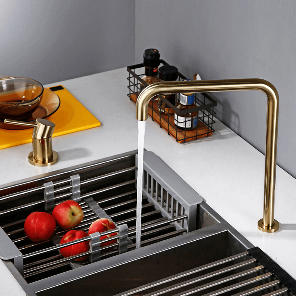 Moderner Küchenwasserhahn aus massivem Messing – langlebiges und stilvolles Design – Lamylie