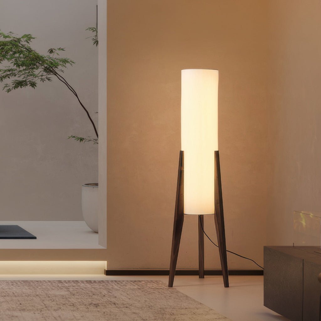 Stehlampe im skandinavischen Stil mit Walnussfuß und verstellbarer LED - Lamylie