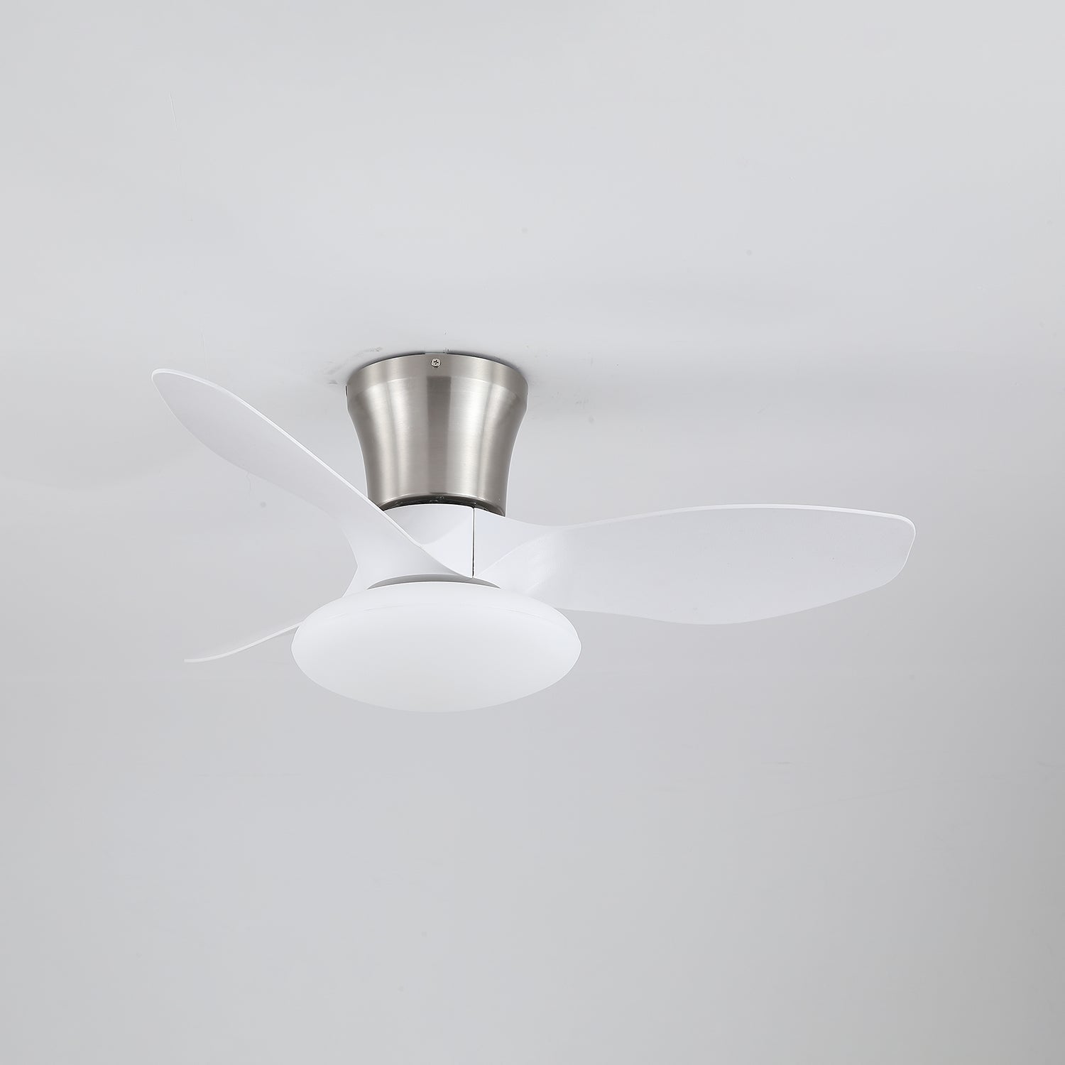 Ventilateur de plafond au design moderne avec éclairage LED | Pales en bois - Lamylie