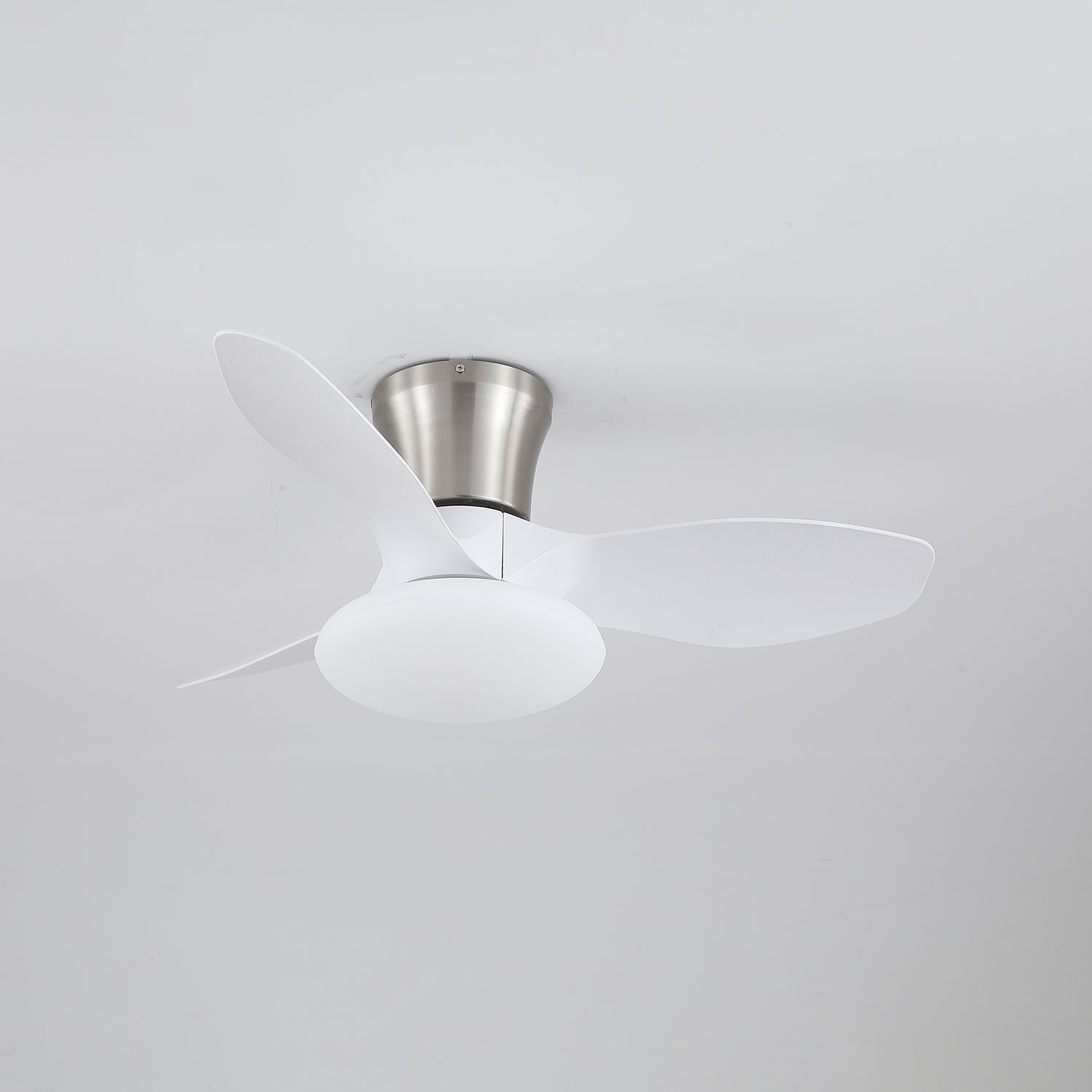Ventilateur de plafond au design moderne avec éclairage LED | Pales en bois - Lamylie