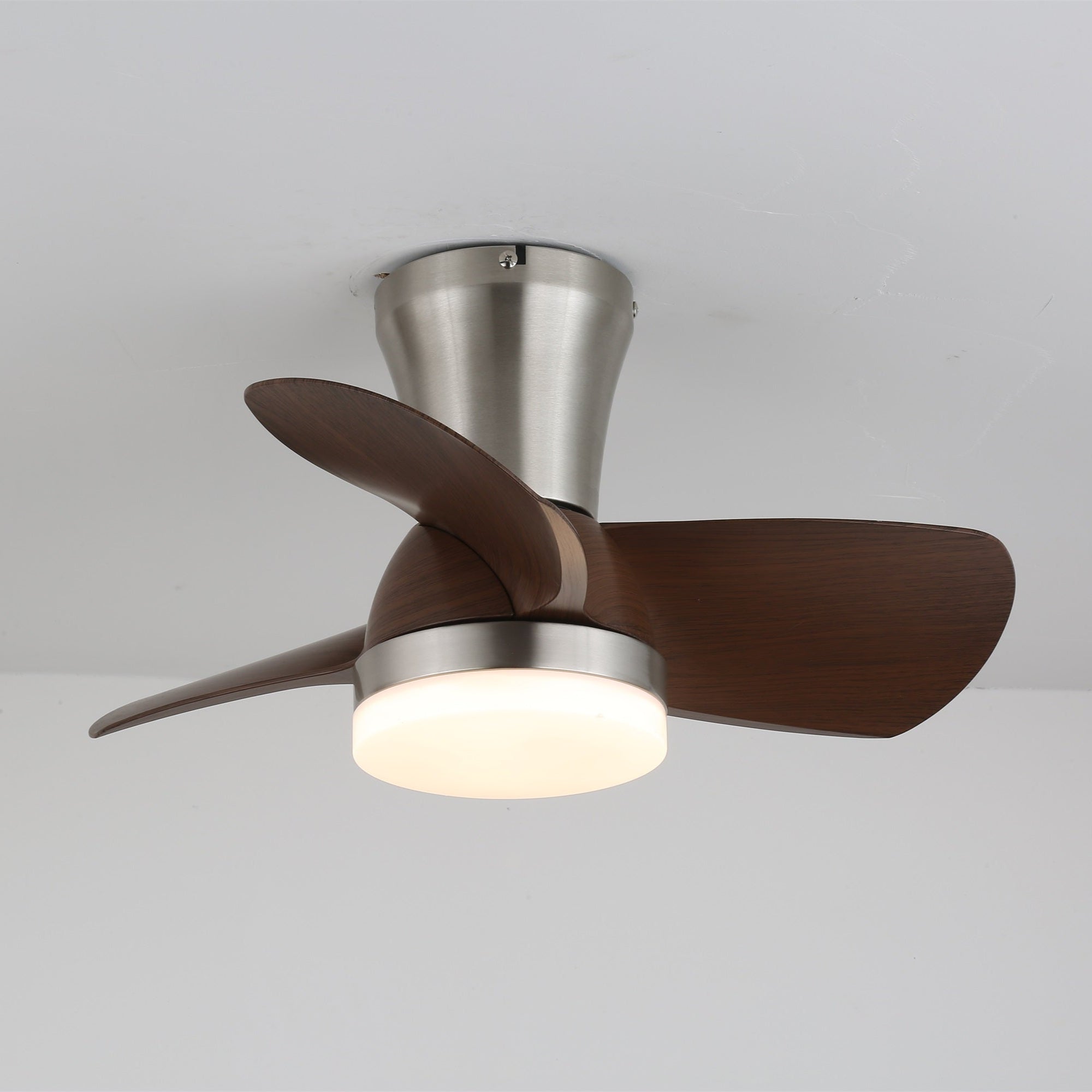 Modern mennyezeti ventilátor LED-világítással és távirányítóval | Skandináv beltéri dizájn - Lamylie