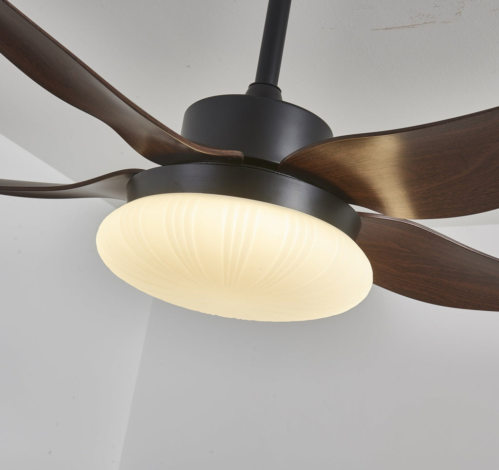 Nowoczesny wentylator sufitowy z oświetleniem i pilotem, drewniany design, 106 cm – Lamylie