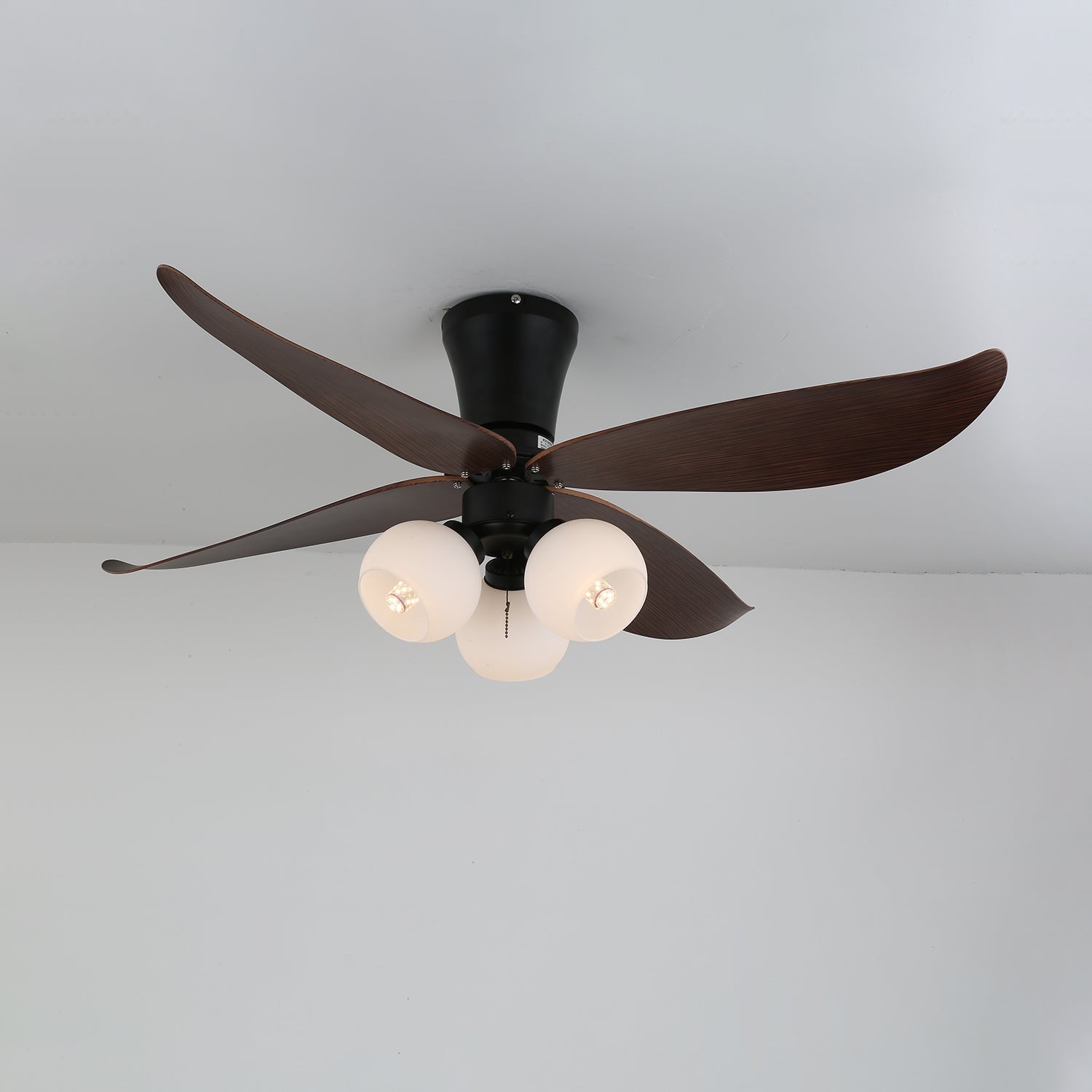 Ventilator de tavan scandinav cu iluminare, design din lemn și sticlă, 90 cm – Lamylie