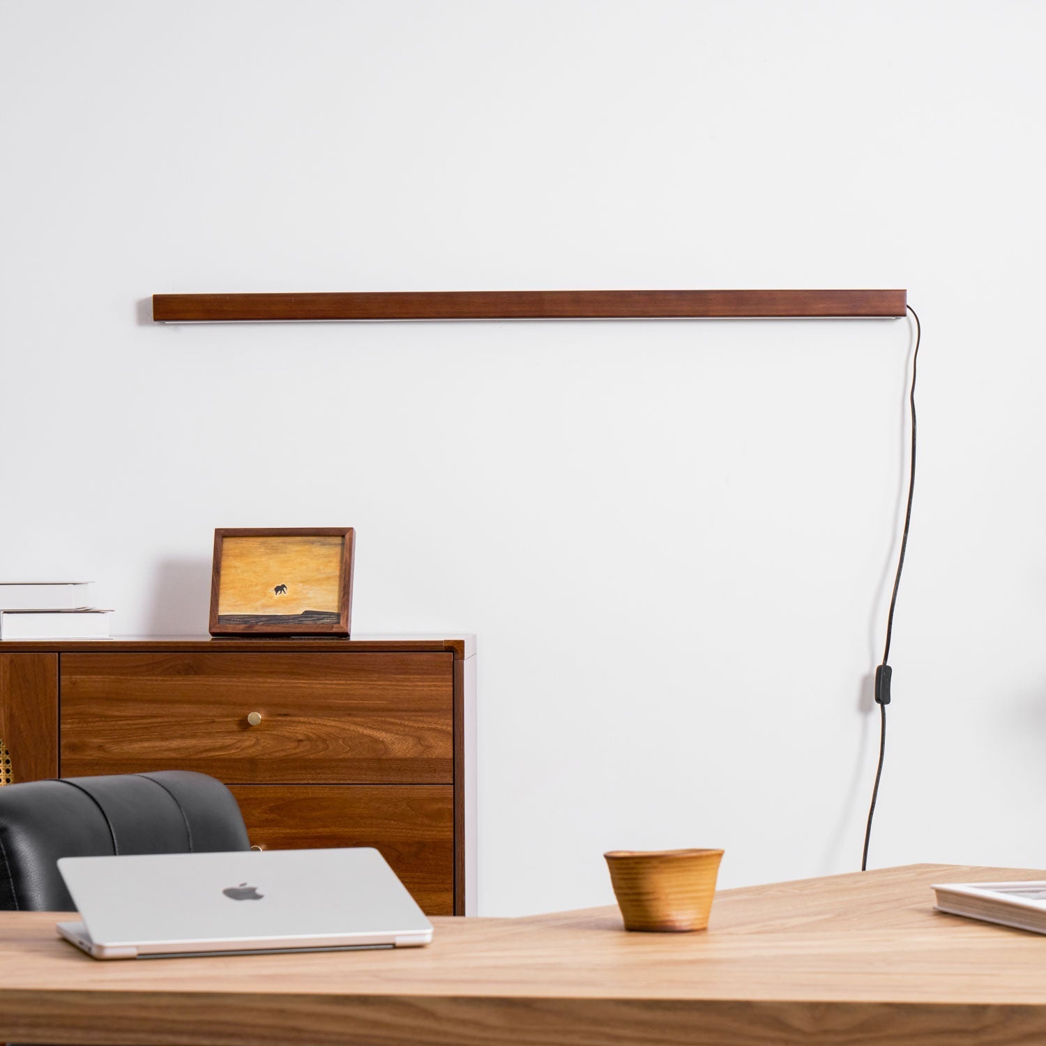 Kulatá dřevěná nástěnná lampa s LED — skandinávský design s funkcí stmívání — k dispozici ve třech velikostech – Lamylie