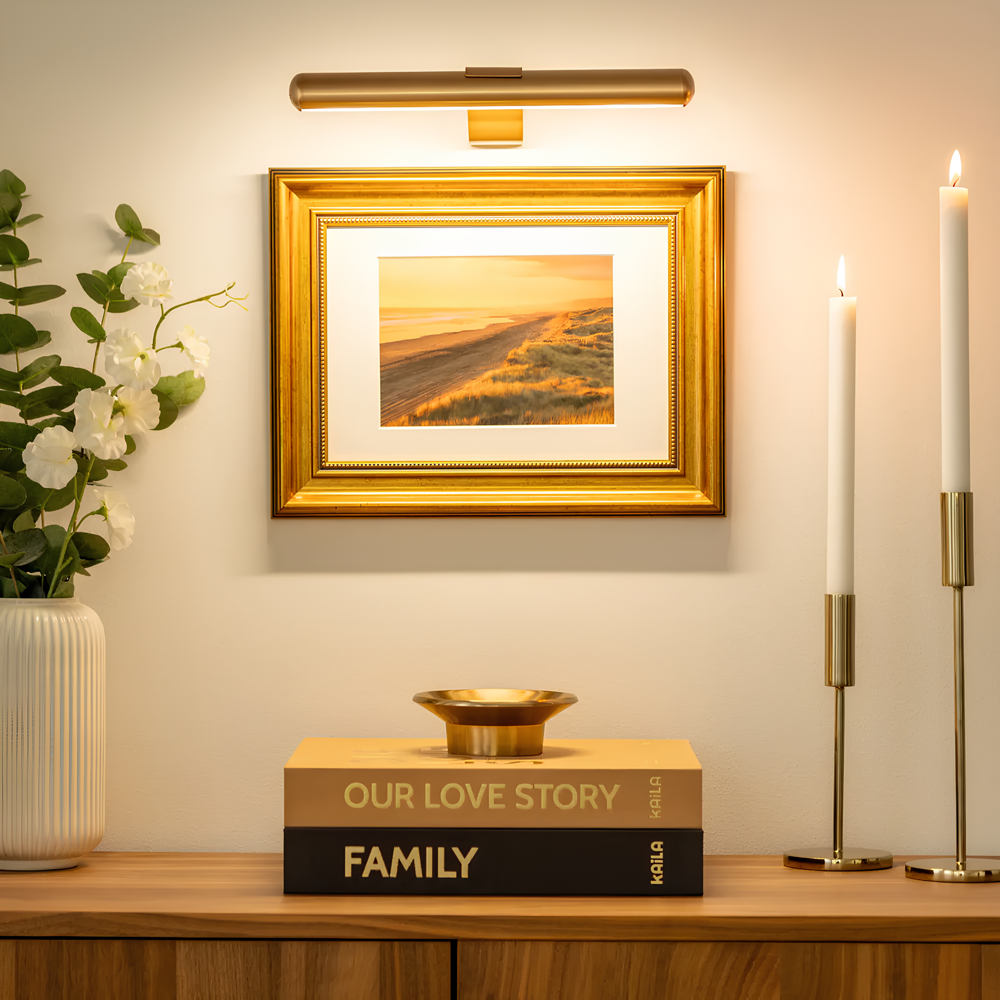 Wireless LED Art Light – Adjustable Wall Lamp for Display Pieces - Lamylie