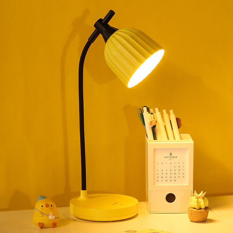 Flexibilní stolní LED lampa - Lamylie