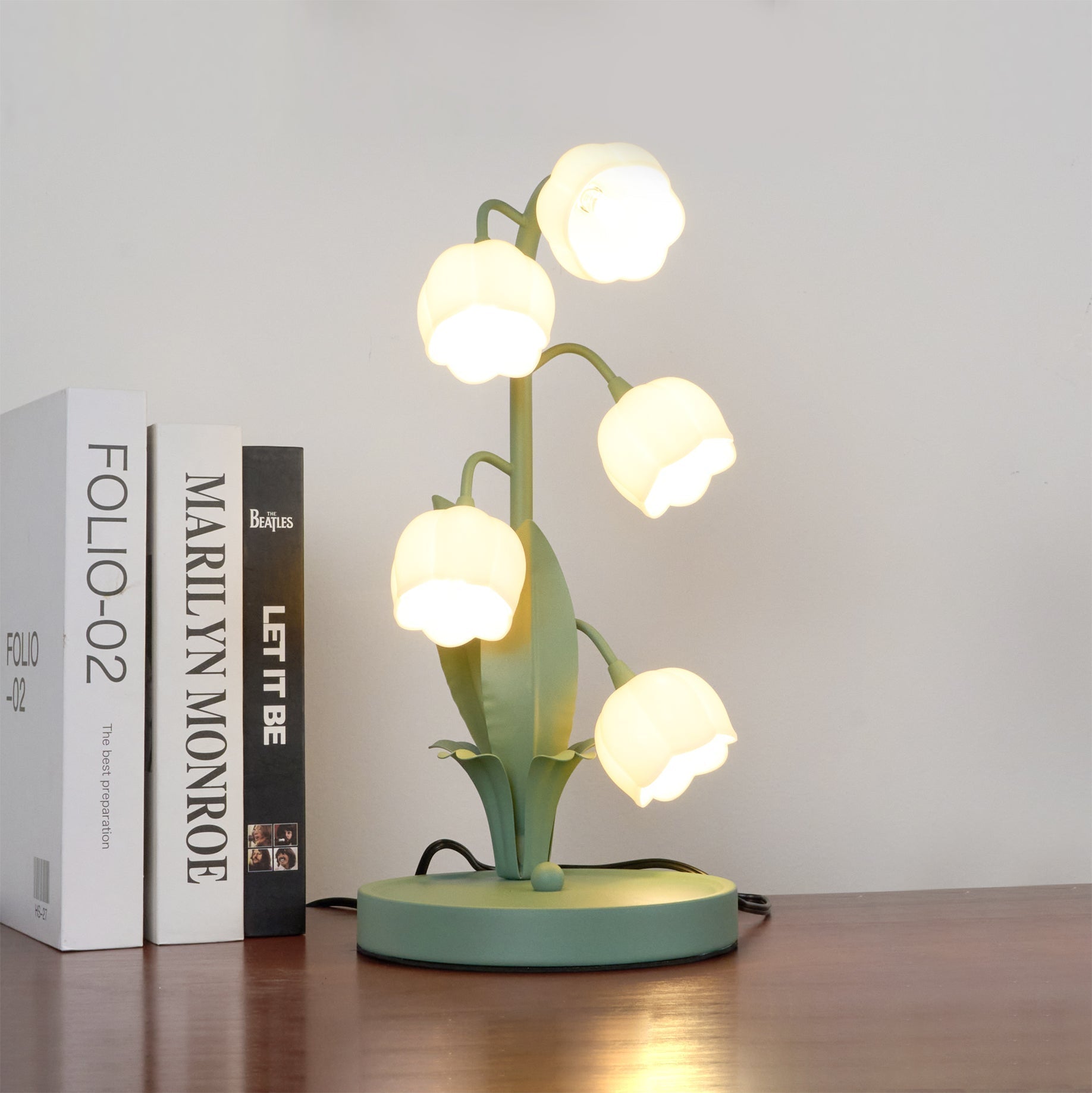 Table lamp with a bell orchid - Lamylie