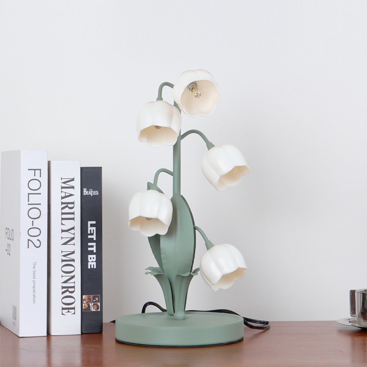Table lamp with a bell orchid - Lamylie