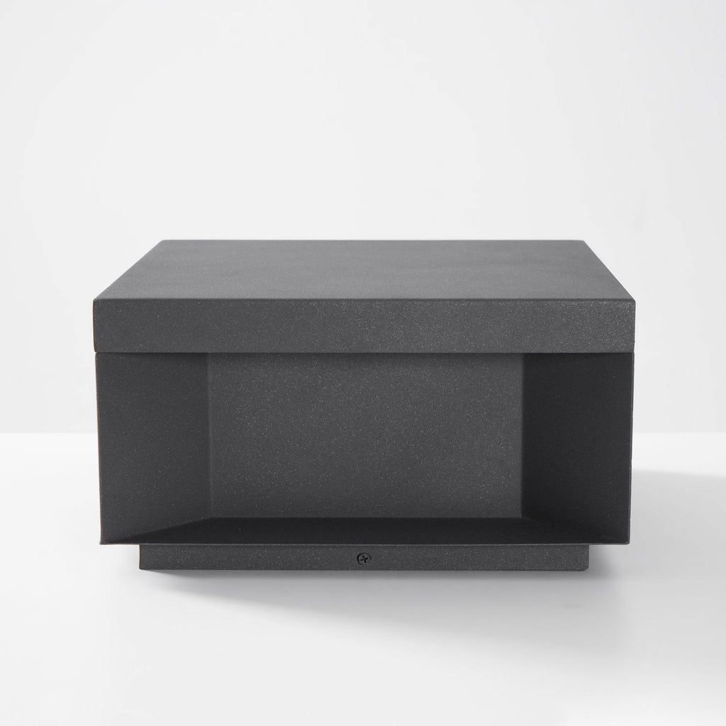Outdoor-Gartenlampe Quadrat — Wasserdicht IP65 Pfostenleuchte Schwarz Metall & Mattiertes Glas — 20×20×10 cm / 30×30×15 cm / 40×40×20 cm / 50×50×35 cm — Solarpanel oder Netzanschluss — 3000K/4000K/6000K — Einfahrt, Terrasse, Weg & Zaun - Lamylie