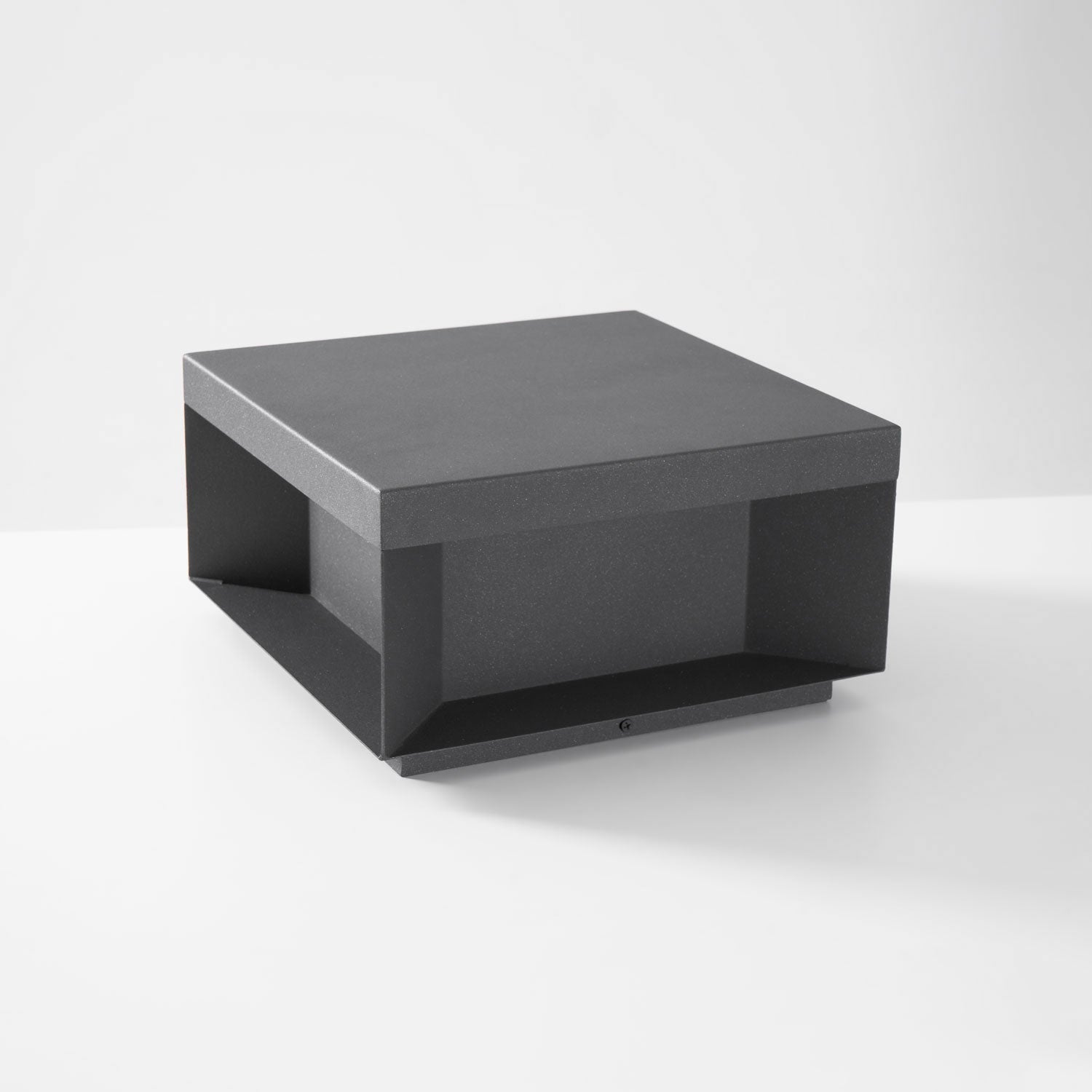 Outdoor-Gartenlampe Quadrat — Wasserdicht IP65 Pfostenleuchte Schwarz Metall & Mattiertes Glas — 20×20×10 cm / 30×30×15 cm / 40×40×20 cm / 50×50×35 cm — Solarpanel oder Netzanschluss — 3000K/4000K/6000K — Einfahrt, Terrasse, Weg & Zaun - Lamylie