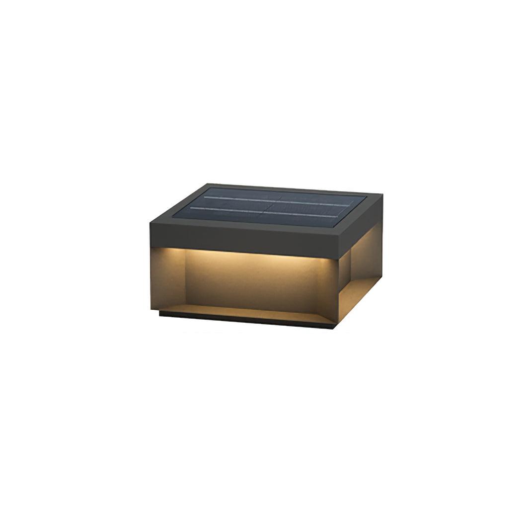 Outdoor-Gartenlampe Quadrat — Wasserdicht IP65 Pfostenleuchte Schwarz Metall & Mattiertes Glas — 20×20×10 cm / 30×30×15 cm / 40×40×20 cm / 50×50×35 cm — Solarpanel oder Netzanschluss — 3000K/4000K/6000K — Einfahrt, Terrasse, Weg & Zaun - Lamylie